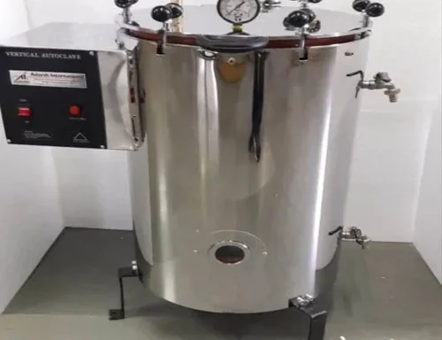 Double Walled Vertical Autoclave
